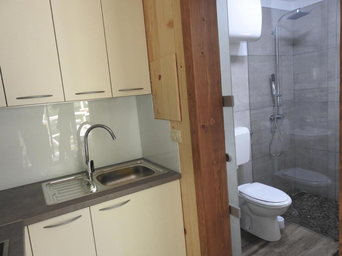 Pocitniski Hisici - Small Holiday Houses Ajdovščina Εξωτερικό φωτογραφία